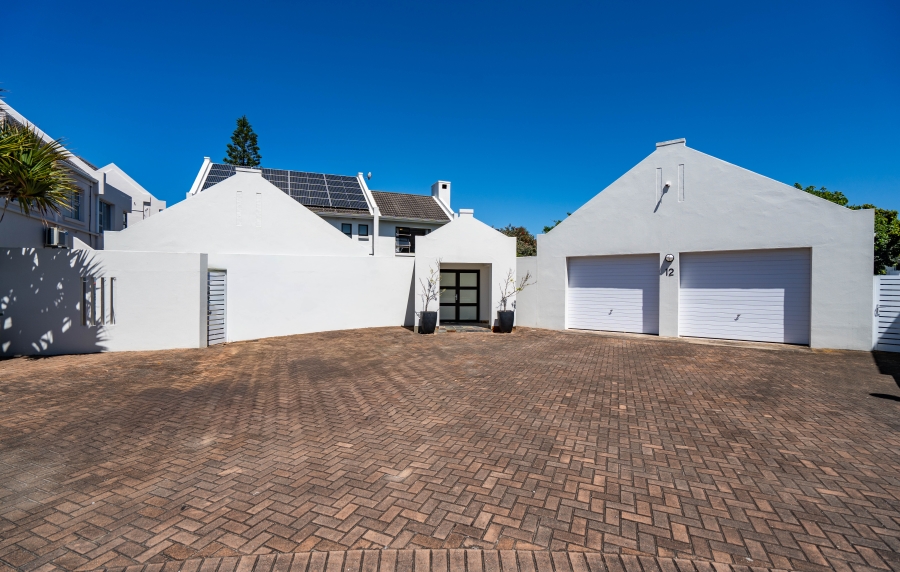 5 Bedroom Property for Sale in Royal Alfred Marina Eastern Cape